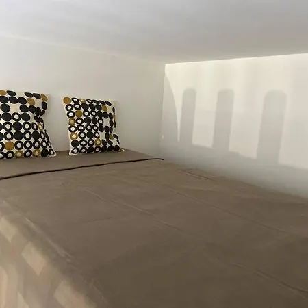 Appartement Maison Avec Piscine-climatisation-jardin