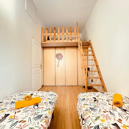 Maison Avec Piscine-climatisation-jardin * Ventenac-en-Minervois