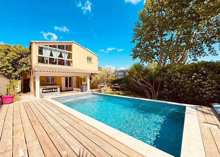 Апартаменты Maison Avec Piscine-climatisation-jardin Ventenac-en-Minervois